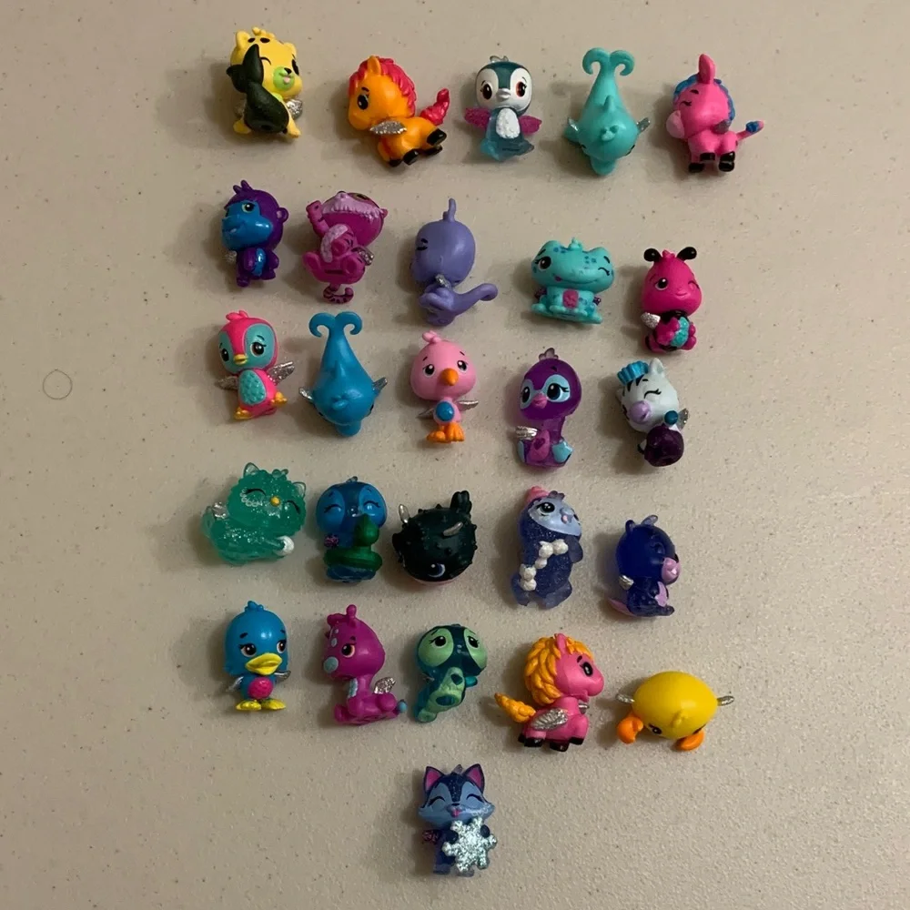 HATCHIMALS CollEGGtibles Huge Lot 26 Animal Figures Whale,Penguin,Cat,Horse Etc